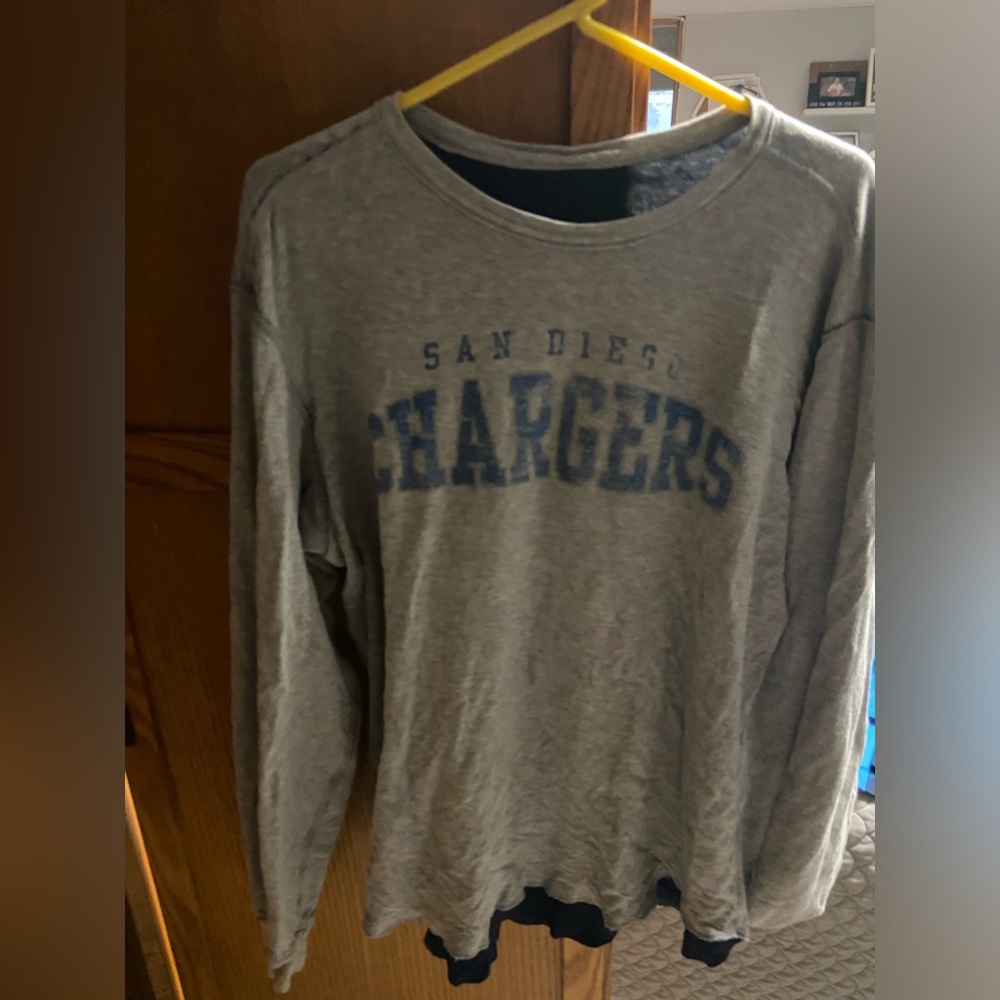 NFL Dan Diego Chargers long sleeve reversible mens